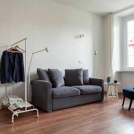 A Central Quiet Sunny Studio In Verbania Exterior foto